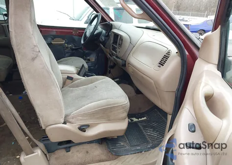 1998 Ford F-150 Lariat/Standard/Xl/Xlt из США, поврежденный, VIN 1FTZX1767WKC34877